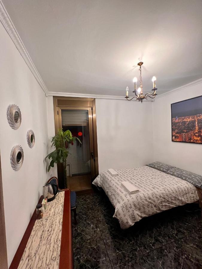 Room Familiar Sants Barselona Dış mekan fotoğraf