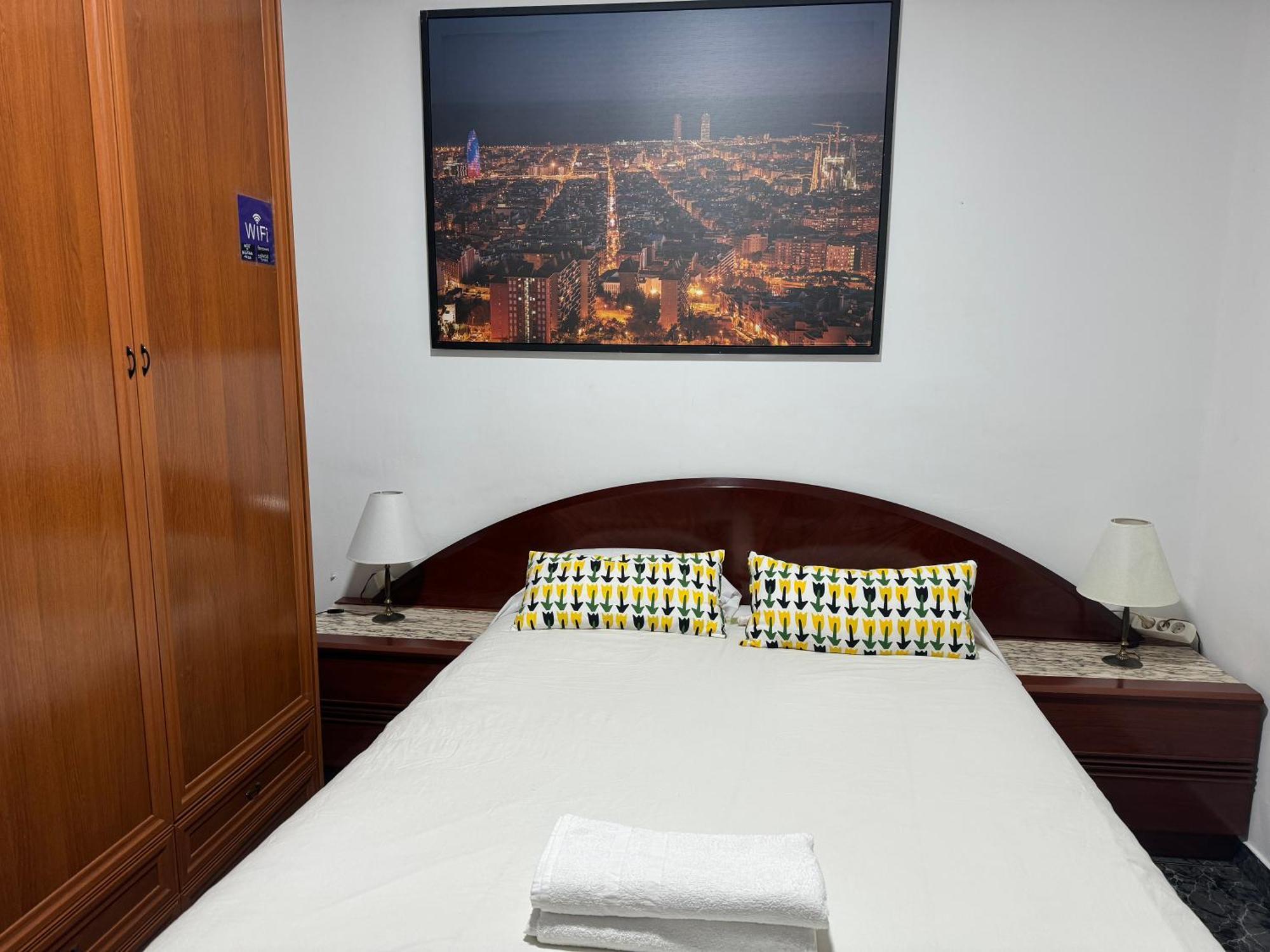 Room Familiar Sants Barselona Dış mekan fotoğraf
